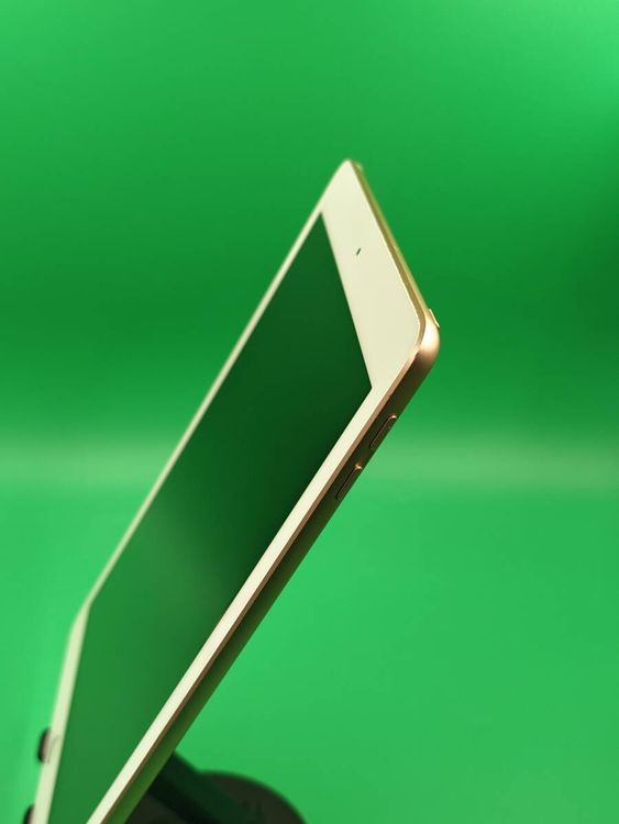 �Хåƥ꡼���� iPad ��6���� Wi-Fi 128GB ������� ��������100%