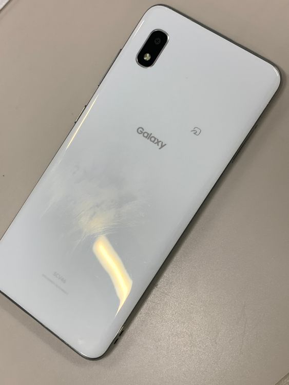 ���Хåƥ꡼���� Galaxy A20 32GB �ۥ磻�� SIM�ե꡼ au ��