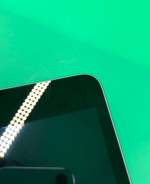 ������ iPad mini ��3���� Wi-Fi + Cellular 16GB Softbank��