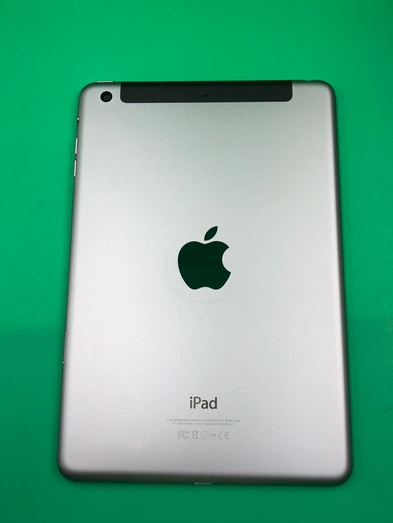 ������ iPad mini ��3���� Wi-Fi + Cellular 16GB Softbank��