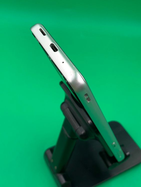 ����� BASIO active 64GB SIM�ե꡼ ���������ɹ�  KDDI ��