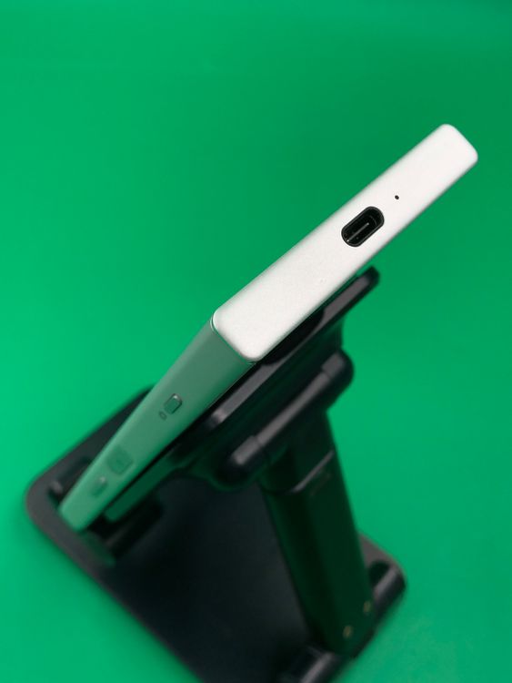 ������ Xperia XZ1 Compact 32GB ����С� SIM�ե꡼ docomo ��