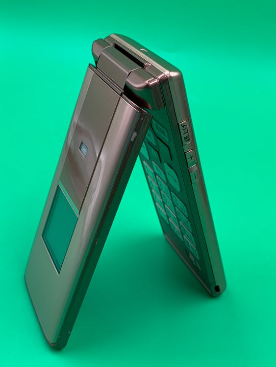 �����礤���� ���󤿤󥱡����� KYF32 8GB SIM�ե꡼ KDDI ��