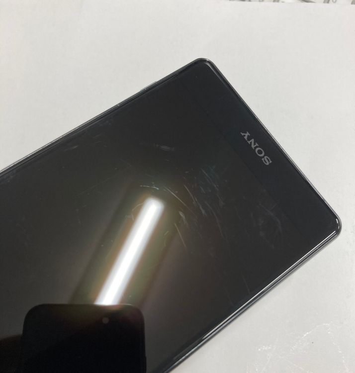 ���������� Xperia XZ2 Premium 64GB �֥�å� SIM�ե꡼ KDDI ��