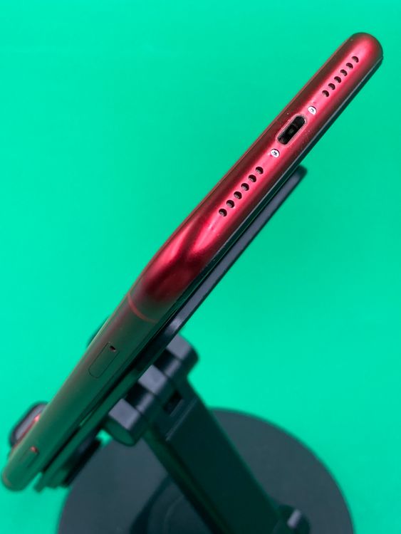 ���ѥͥ롦�Хåƥ꡼���� iPhone 11 256GB ��å� docomo ��