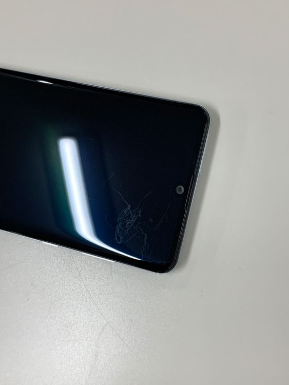 ����� AQUOS zero2 256GB �ߥ��ƥ��ۥ磻�� SIM�ե꡼ KDDI ��