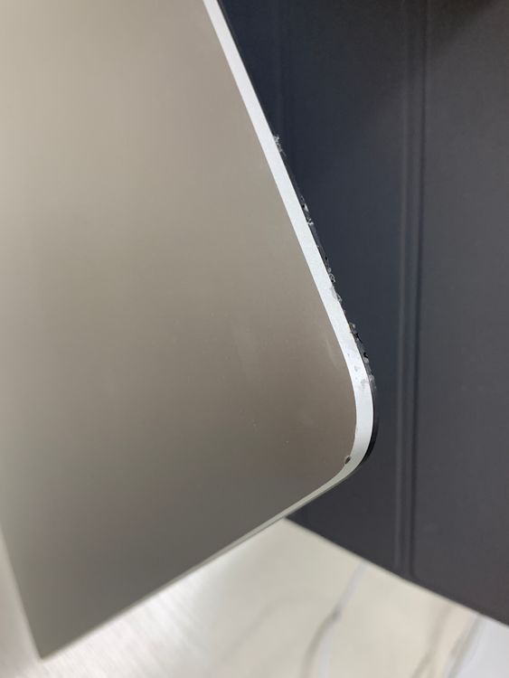 ����� iMac 21.5����� Core i5 1.6GHz 8GB 1TB ����С� 2015ǯ