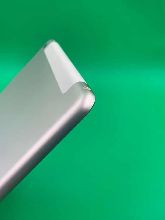  iPad 7 Wi-Fi+Cellular 32GB SIMե꡼ docomo 