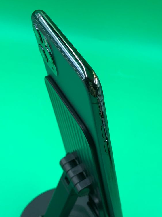 ������ iPhone 11 Pro Max 64GB SIM�ե꡼ ��������86%
