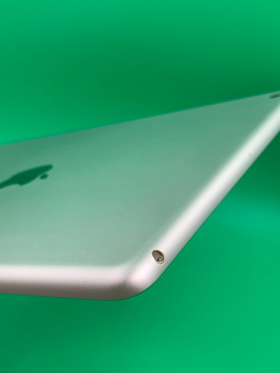 ������ iPad ��8���� Wi-Fi 32GB ��������80% ����С�