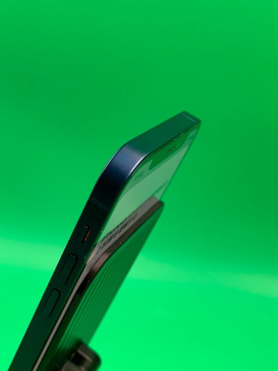 ���Хåƥ꡼���� iPhone 12 128GB �֥롼 ��������100%  Softbank ��