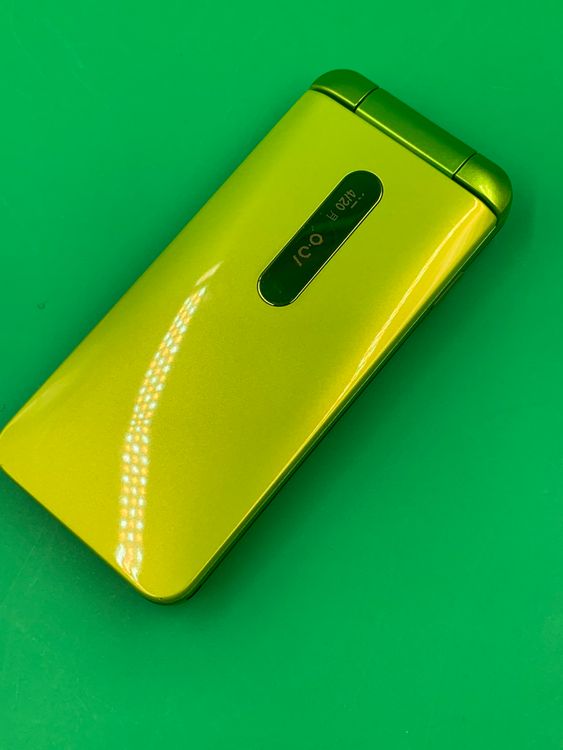 ������ GRATINA 4G KYF31 4GB ���꡼�� SIM�ե꡼ KDDI ��