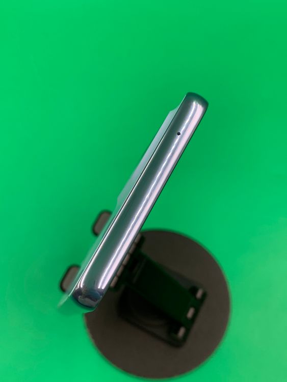 ���Хåƥ꡼���� Galaxy A53 5G 128GB ��������֥롼 KDDI ��