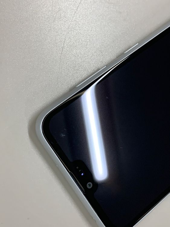 ������ GRATINA KYV48 32GB �ۥ磻�� SIM�ե꡼ ���������ɹ� au ��