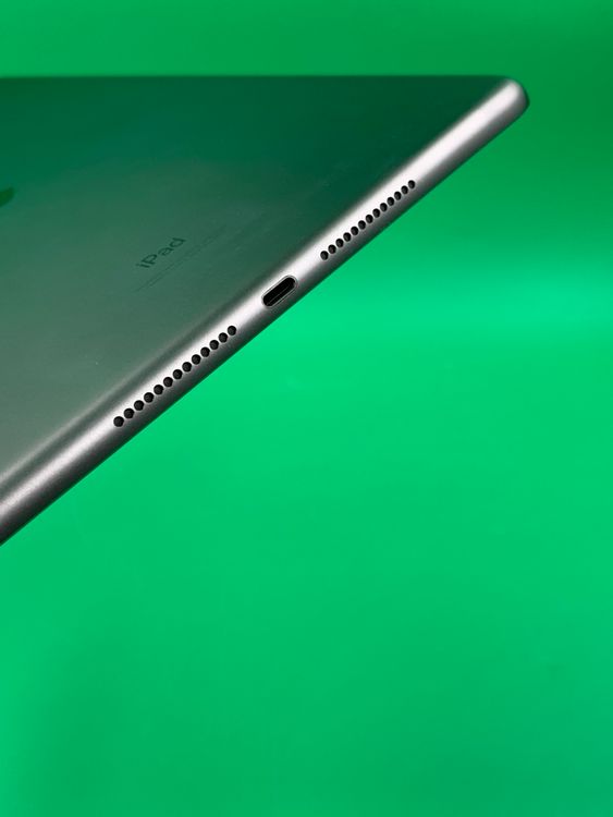 �����礤���� iPad ��9���� Wi-Fi+Cellular 256GB ���ڡ������쥤