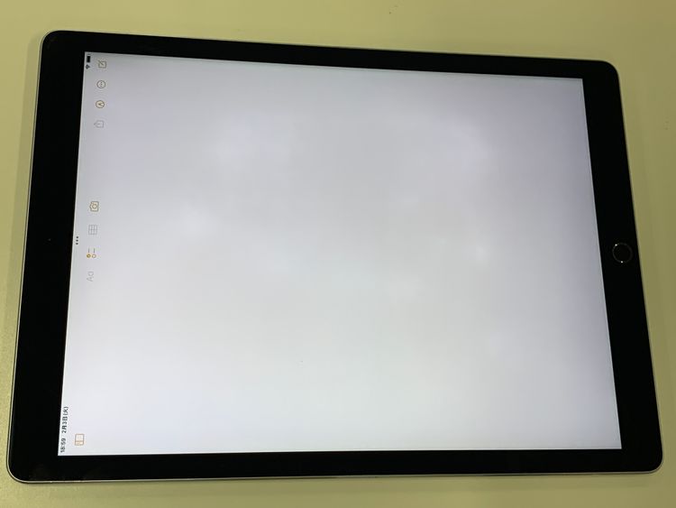 ����� iPad Pro 12.9����� Wi-Fi 32GB ���ڡ������쥤 ��������98%