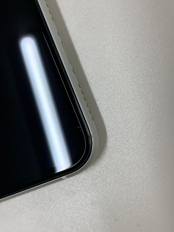 ������ iPhone 11 128GB �ۥ磻�� SIM�ե꡼ ��������100%