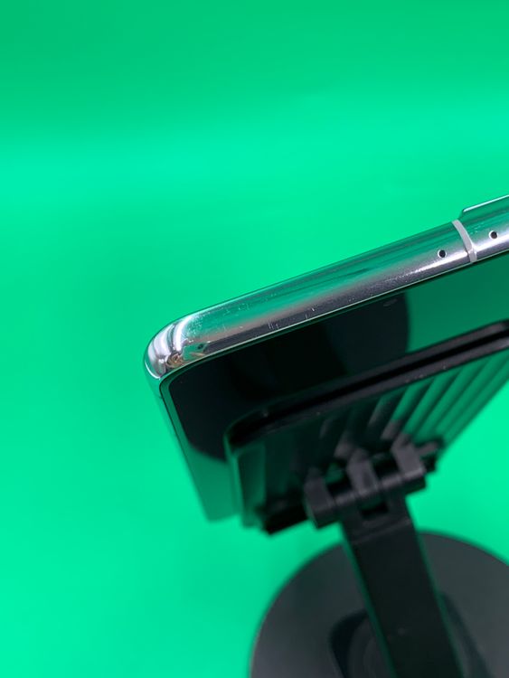 �������� Galaxy S21+ 5G 256GB �ե���ȥॷ��С� KDDI ��