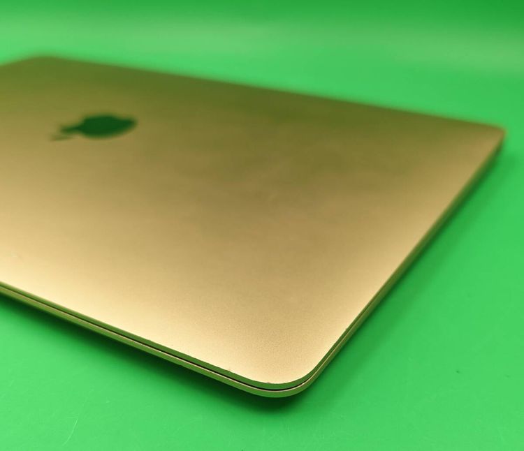 ��� MacBook Air Retina 13����� 2020 256GB ������� ������������