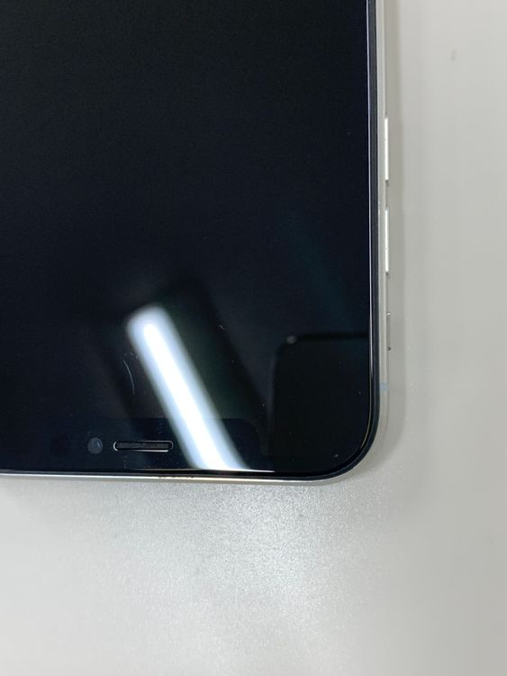 �����礤���� iPhone X 256GB ����С� SIM�ե꡼ Softbank ��