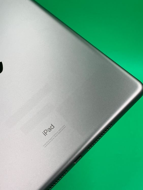 ����� iPad ��8���� Wi-Fi+Cellular 32GB ��������83% ���ڡ������쥤