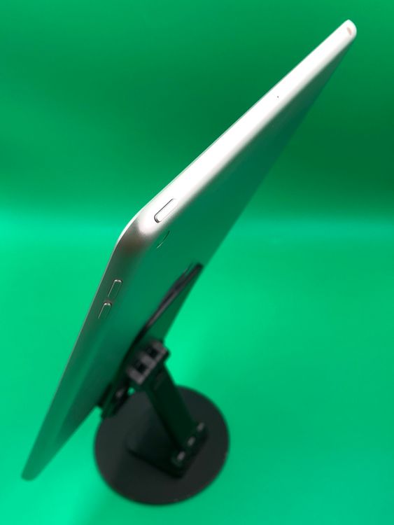 �������� iPad ��8���� Wi-Fi 32GB ����С� MYLA2 J/A