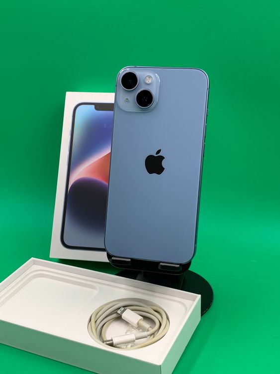 ���Хåƥ꡼���� iPhone 14 128GB �֥롼 SIM�ե꡼  docomo ��