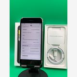 �������� iPhone SE ��3���� 64GB ��������100% KDDI ��