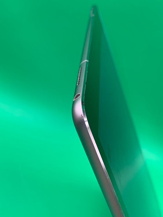 ���վ��ѥͥ뿷�� iPad Pro 12.9����� ��2���� Wi-Fi+Cellular 64GB