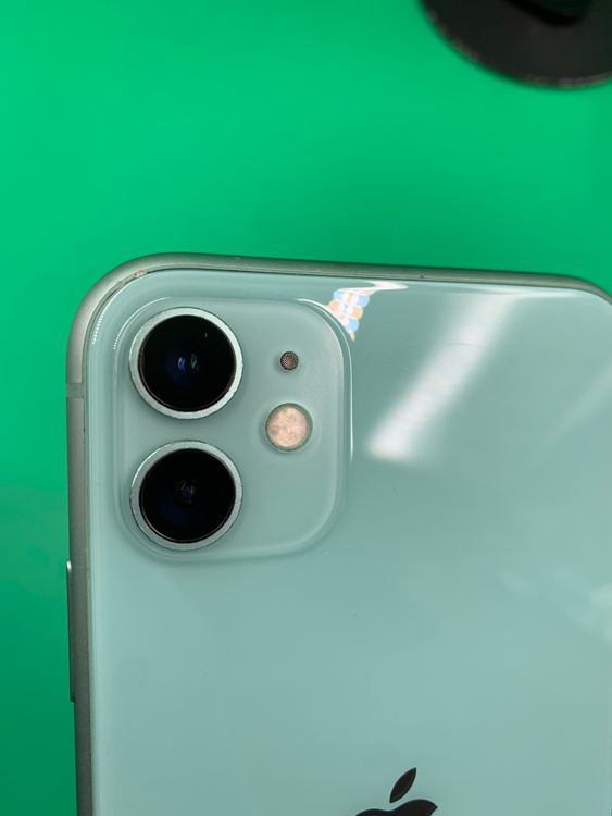 ������ iPhone 11 256GB ���꡼�� SIM�ե꡼ MWMD2J/A
