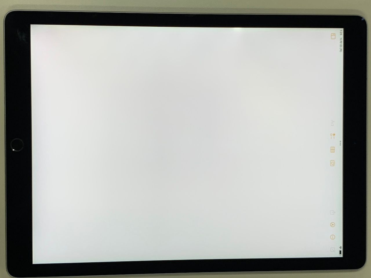 ムスビー｜iPad Pro 12.9インチ 第2世代 Wi-Fi+Cellular 64GB スペース