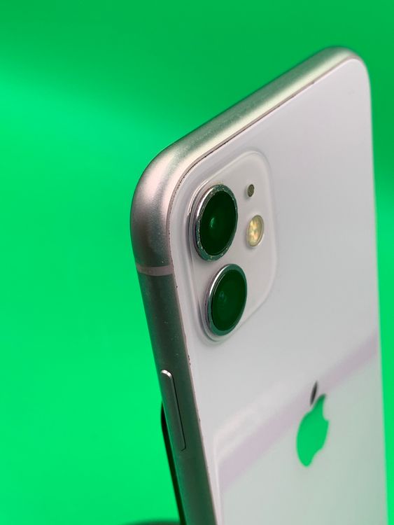 Хåƥ꡼ iPhone 11 128GB ѡץ SIMե꡼ KDDI 