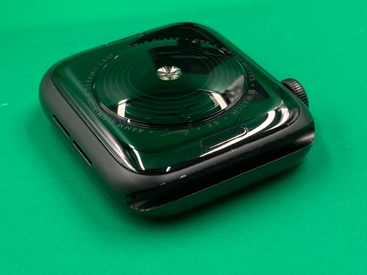 礤 Apple Watch SE Nike ǥ GPS 44mm 32GB