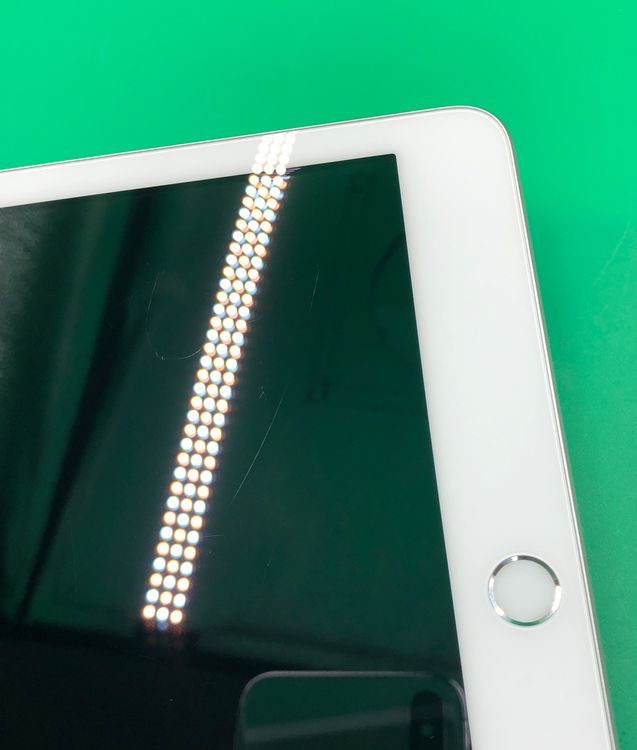 ������ iPad ��8���� Wi-Fi 32GB ��������88% MYLA2J/A ����С�
