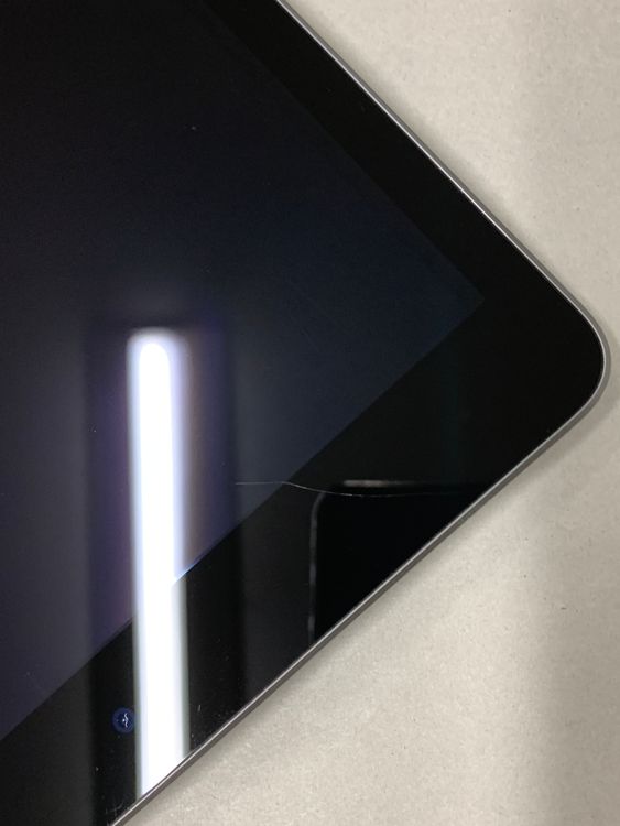 ����� iPad ��9���� Wi-Fi 64GB ���ڡ������졼