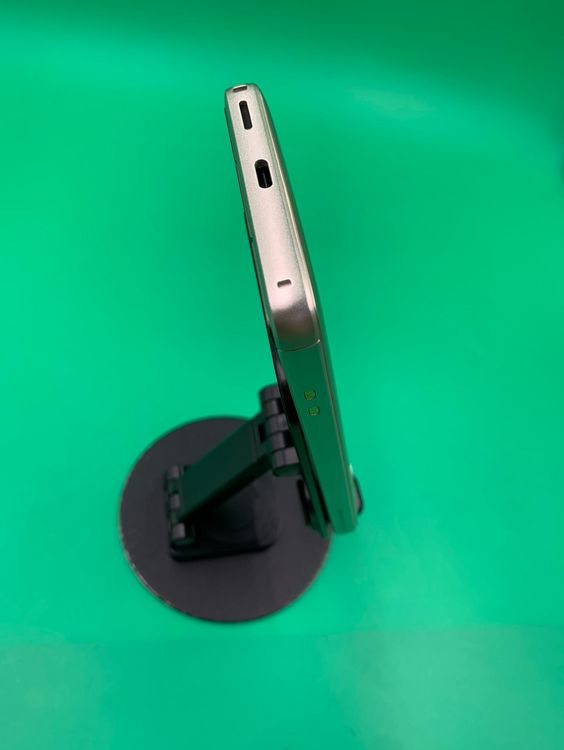 �����礤���� BASIO3 32GB SIM�ե꡼ ���������ɹ� �ʰ�SIM��