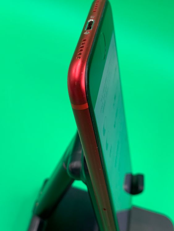 ���Хåƥ꡼���� iPhone SE ��2���� 256GB SIM�ե꡼ ��������100%