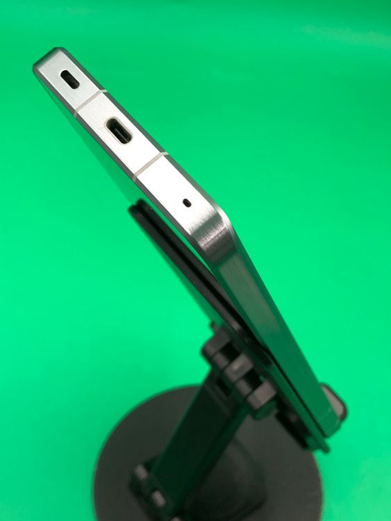 �����礤���� AQUOS R7 256GB ����С� SIM�ե꡼ Softbank ��