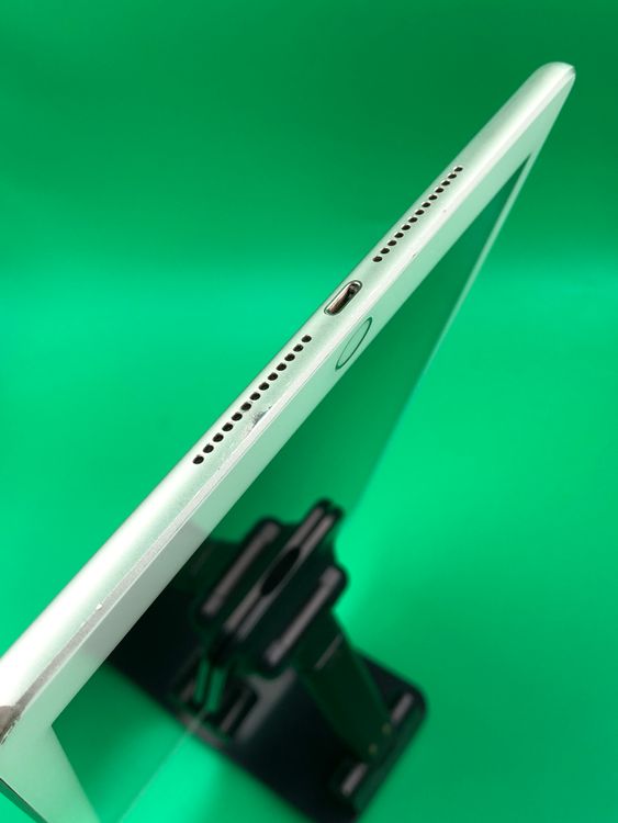 ����� iPad ��6���� Wi-Fi+Cellular 32GB SIM�ե꡼ KDDI ��