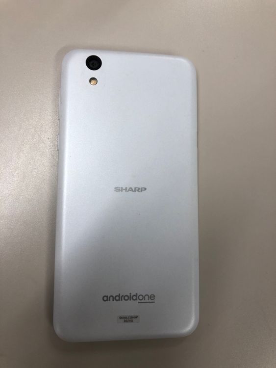 �����礤���� Android One S3 32GB �ۥ磻�� SIM�ե꡼ Softbank ��