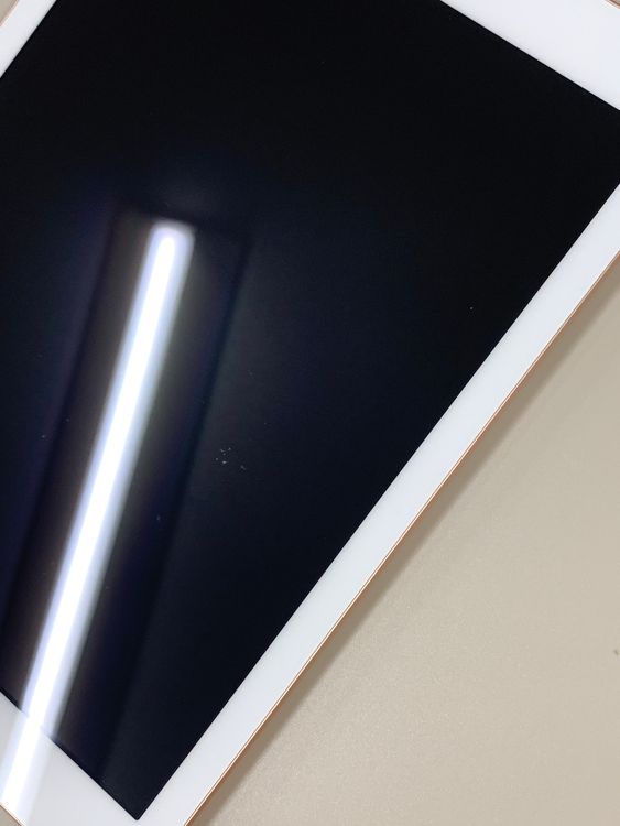 ʡ  iPad 6 Wi-Fi 32GB 