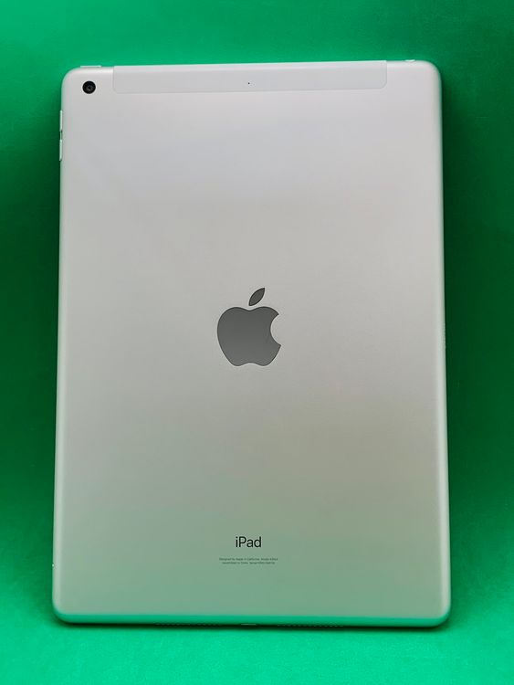 iPad ��9���� Wi-Fi �� Cellular 64GB SIM�ե꡼ KDDI �֥����ݾ�