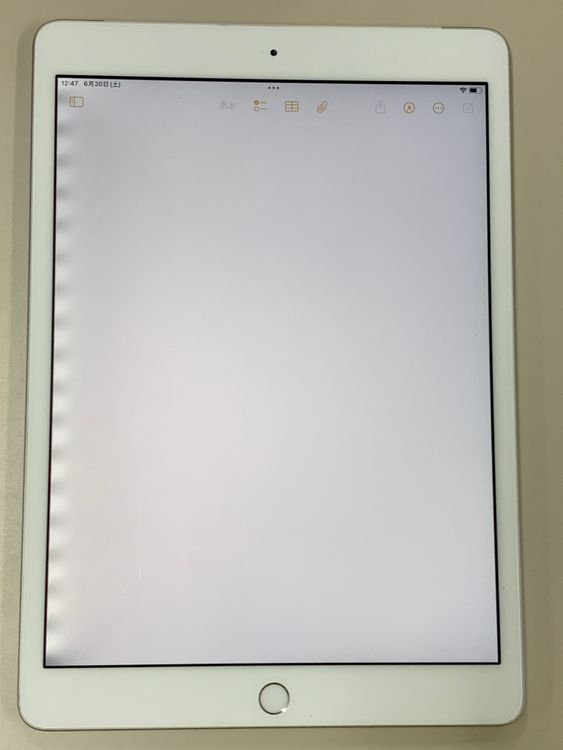 ����� iPad ��8���� Wi-Fi+Cellular 32GB ��������86% KDDI�� H2