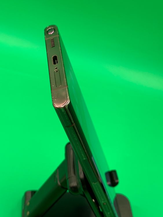 ����� Galaxy S22 Ultra 256GB SIM�ե꡼ ���������ɹ� docomo ��