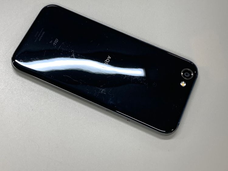 ����� AQUOS R 64GB �ޡ�����꡼�֥�å� ���������ɹ�  KDDI ��