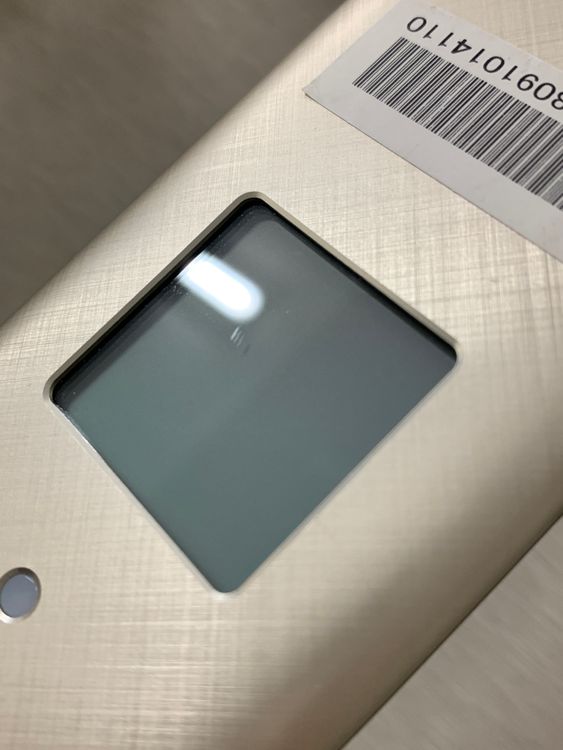 �����礤���� ���󤿤󥱡����� KYF38 4GB ������� KDDI ��