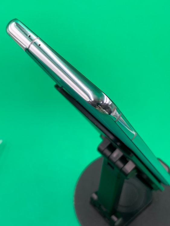 �������� Galaxy S21+ 5G 256GB �ե���ȥॷ��С� KDDI ��