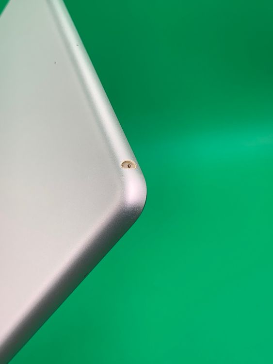 ������ iPad ��6���� Wi-Fi 32GB MR7G2J/A ����С�