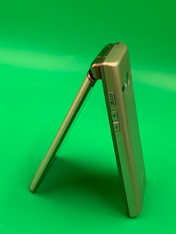 �����礤���� ���󤿤󥱡����� KYF38 4GB �������  KDDI ��