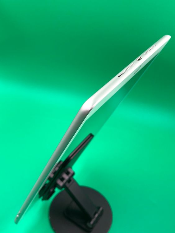 ������ iPad ��8���� Wi-Fi 32GB ��������88% MYLA2J/A ����С�